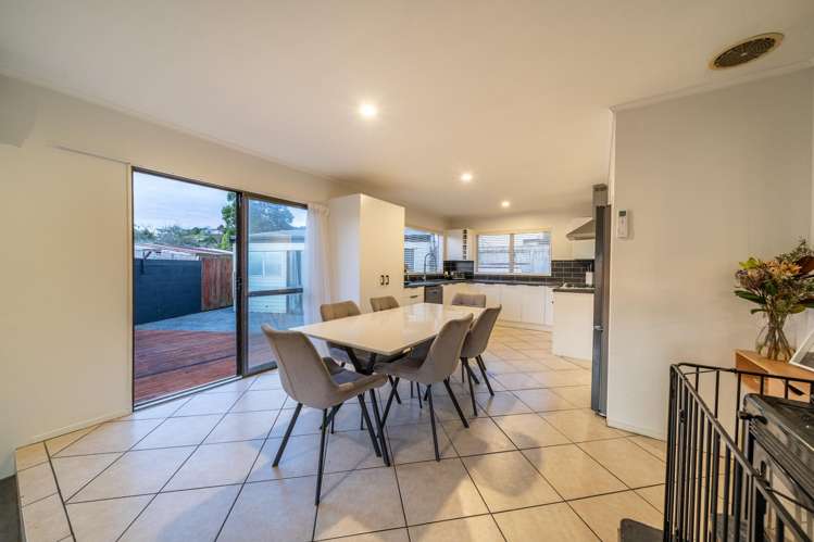 5 Edelweiss Grove Timberlea_8