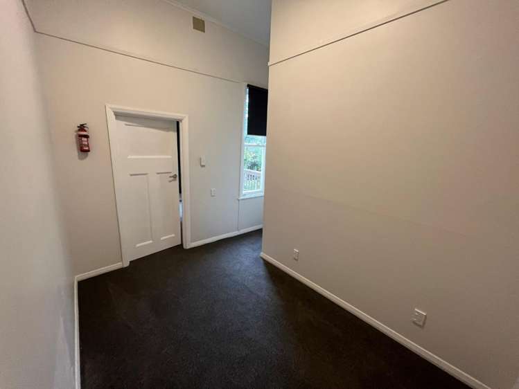 B/37 Devon Street Kelburn_5