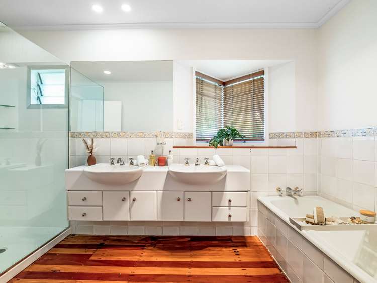 33 Covil Ave Te Atatu South_20