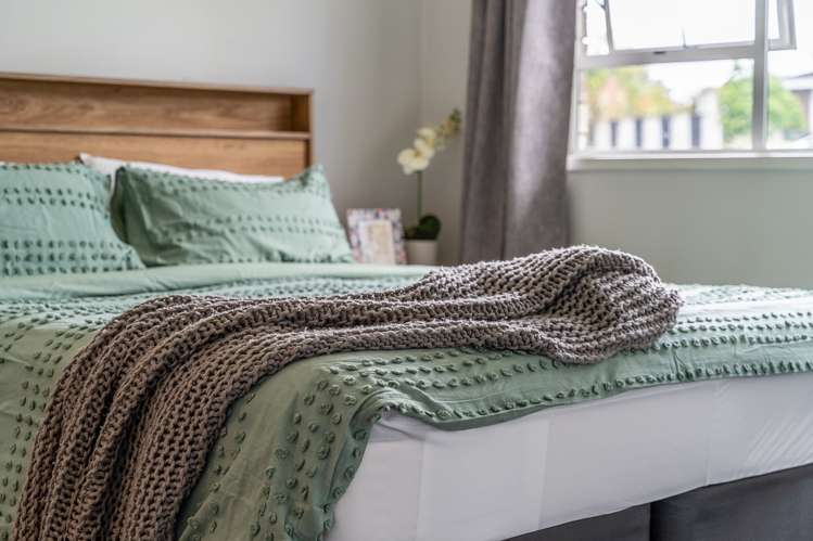 32 Livingstone Avenue Nawton_19