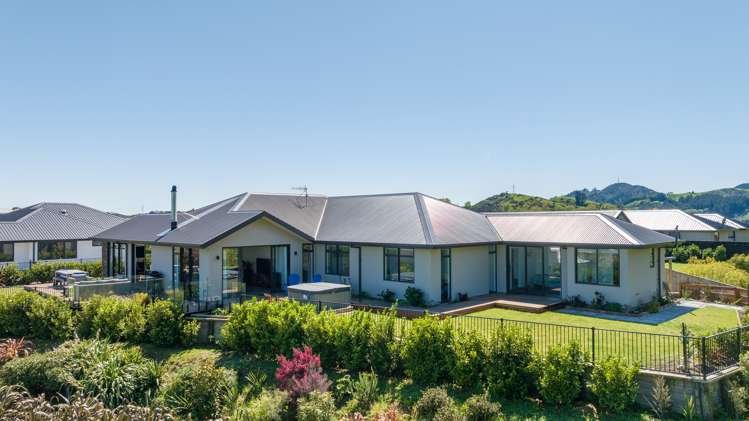 5c Huntaway Close Stoke_0