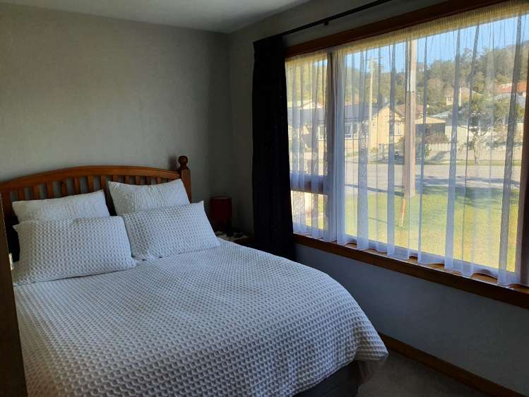 53 Marlborough Street Greymouth_7