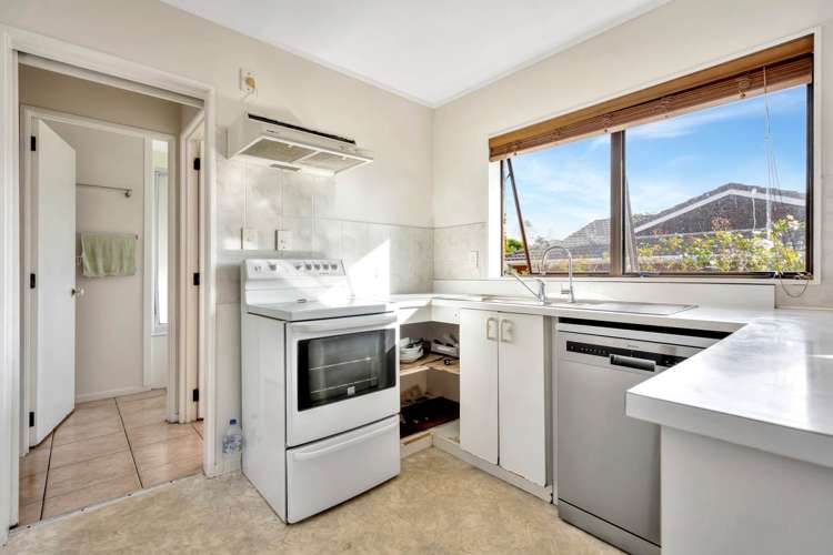 2/81 Aviemore Drive Highland Park_6