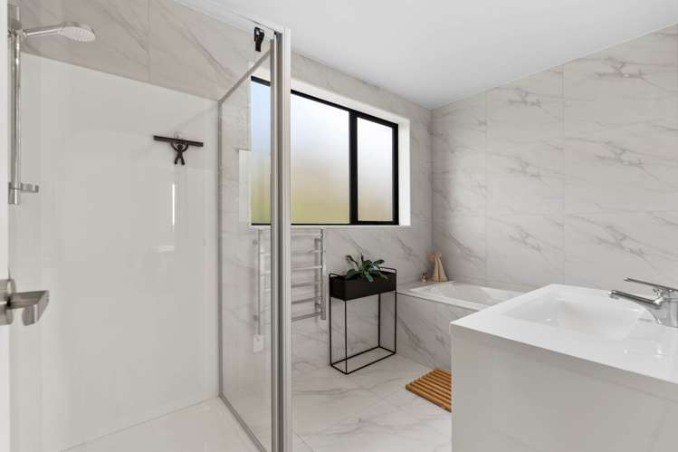 56 Seafarer Crescent Stanmore Bay_16