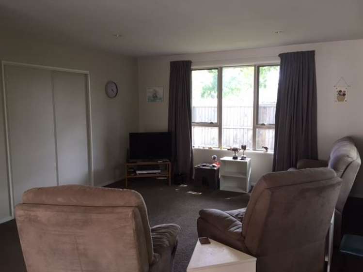 9 Dufek Crescent Wigram_5