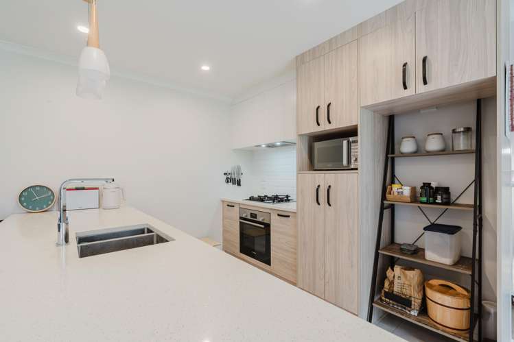 27 Mistry Place Harrowfield_6