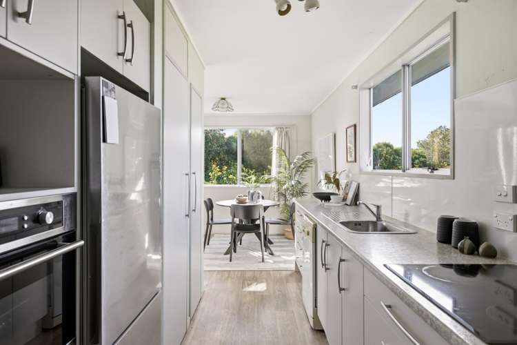146 Windermere Drive Poike_3