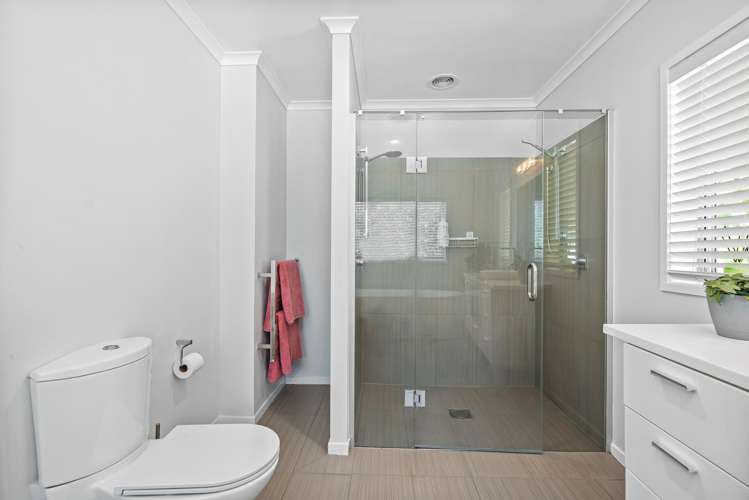 141 Dip Road Te Kamo_24