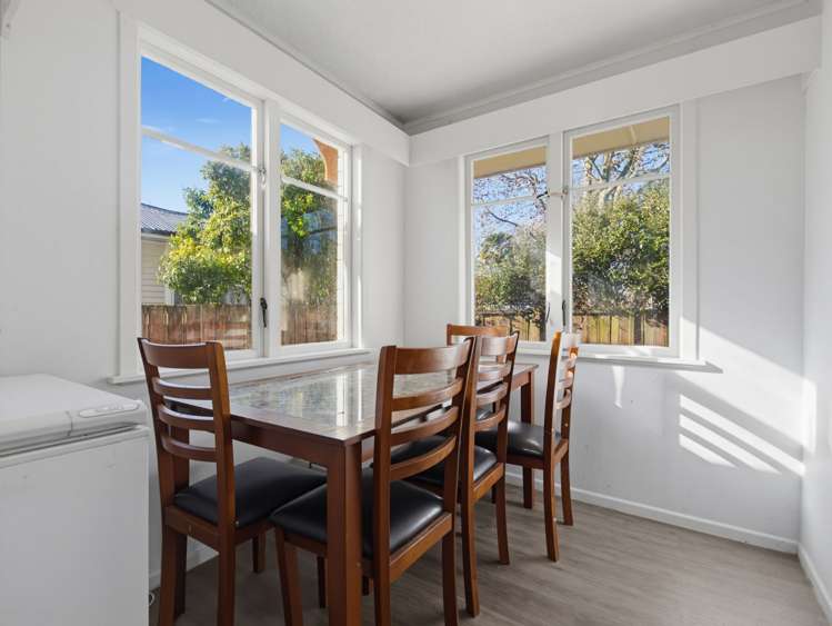 124 Masters Avenue Silverdale_14