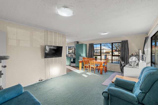 1/172 Sawyers Arms Road Bishopdale_3