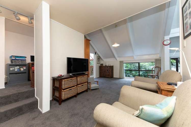 5 Valley View Road Titirangi_8