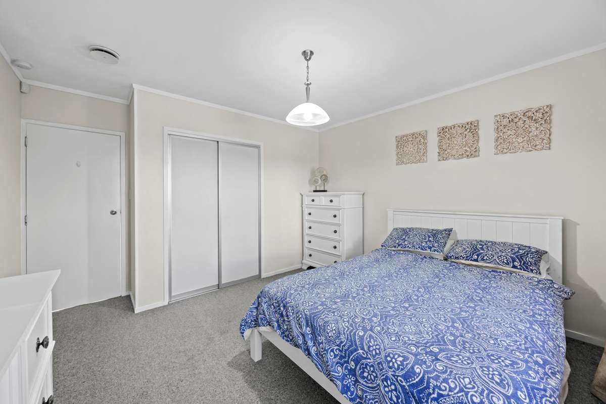 2/4 Illana Place_4