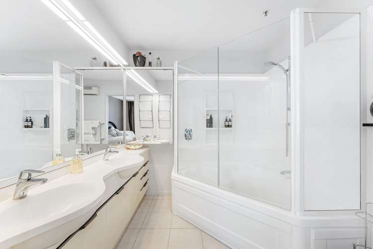 5A/1 Marine Parade Mt Maunganui_14