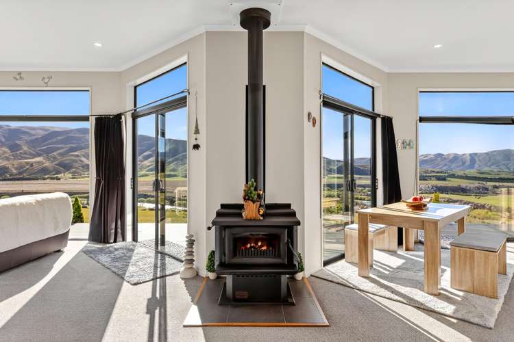98 Riverview Road Queensberry_12