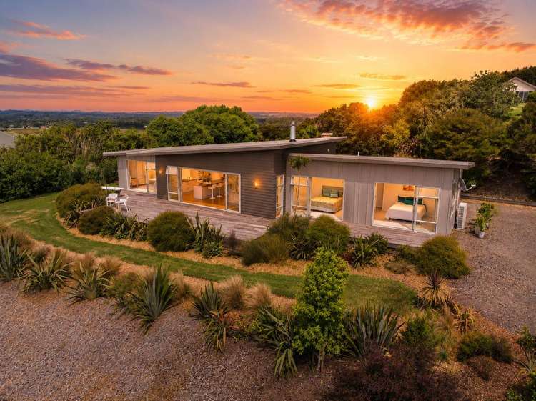 6 Waitete Heights Lane_0