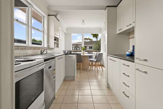 137 Henderson Valley Road Henderson_4