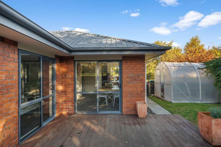 11 Kowhai Street Oxford_26