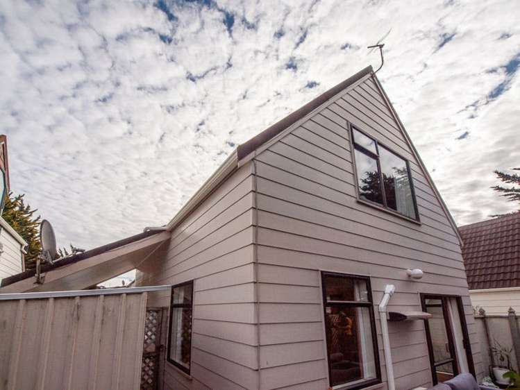 2/46 Wingfield Place Churton Park_6