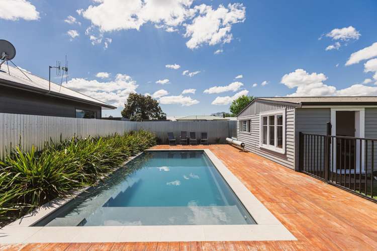 223 Lumsden Place Akina_1