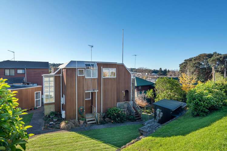 2/1 Argyle Road Browns Bay_8