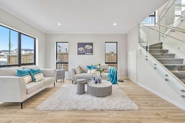 15 Crossgar Road Flat Bush_1