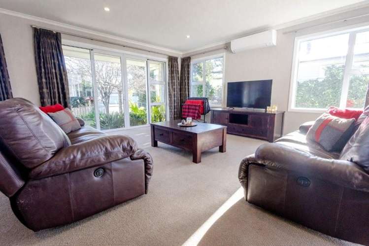 9 Byron Street Greymouth_15
