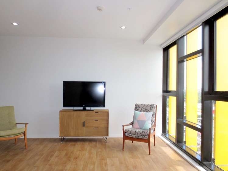 1109/20 Mccrae Way New Lynn_9