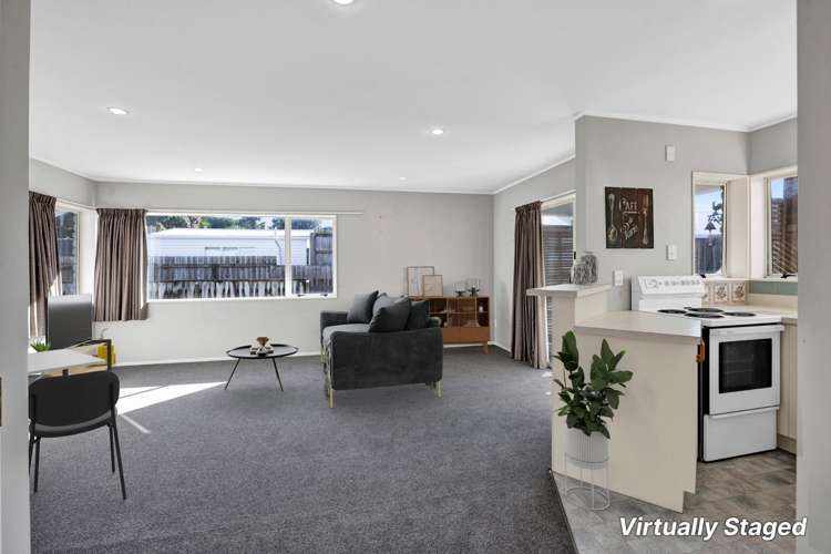 2/59 Wallath Road Westown_4