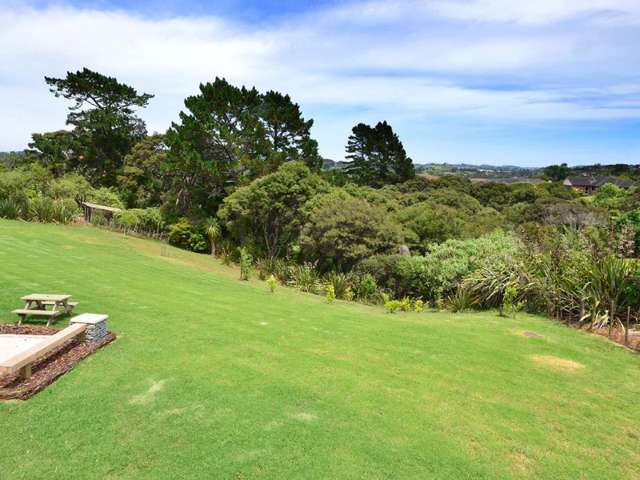 275 Whangaparaoa Road Red Beach_4