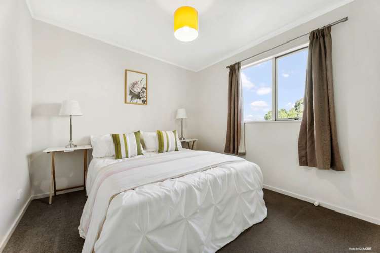 72b Kervil Avenue Te Atatu Peninsula_11