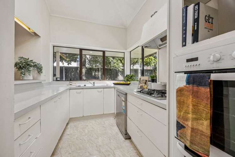 12a Gardner Road Epsom_12