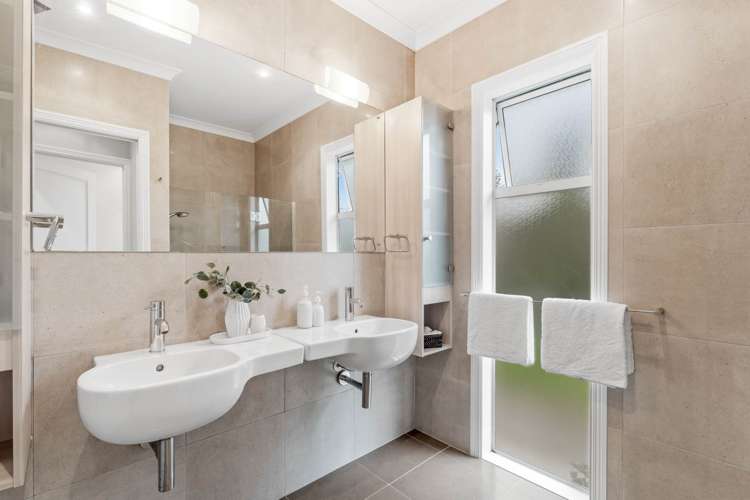 73 Oak River Drive Matakana_11