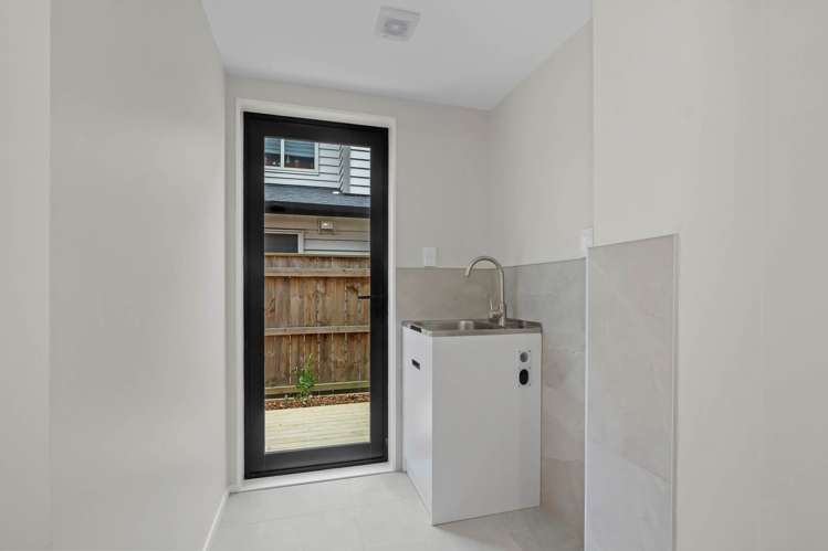 1/18 Tyburnia Avenue Mt Albert_29