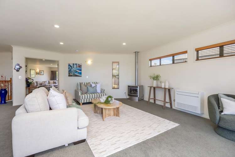 24 Mariners Grove Algies Bay_23