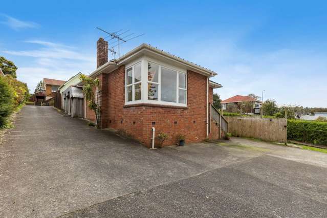 32 Tiverton Road Avondale_1