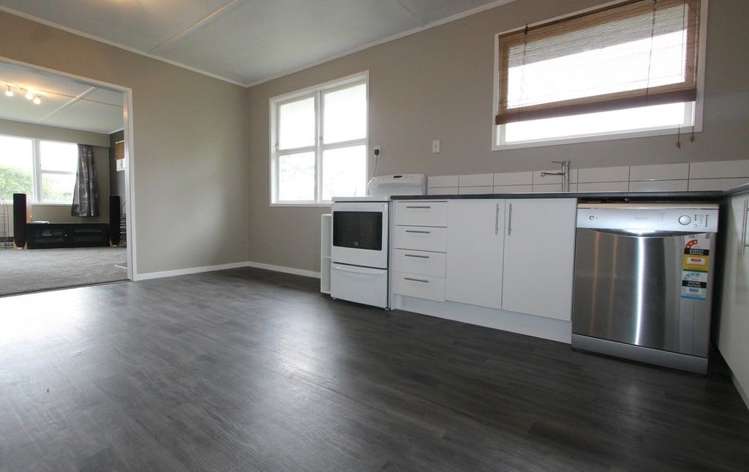 2 George Place Tokoroa_5