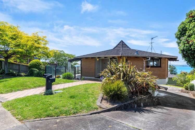 1/166 & 166 Clovelly Road Bucklands Beach_22