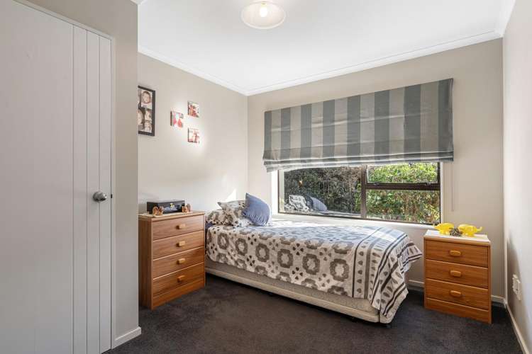 17 Coleridge Place Stoke_13