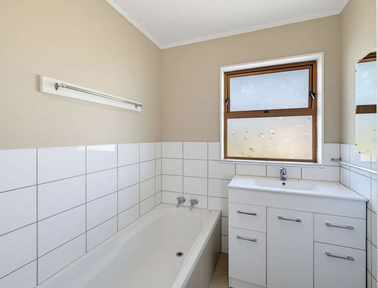 12 Lorne Crescent Flaxmere_16