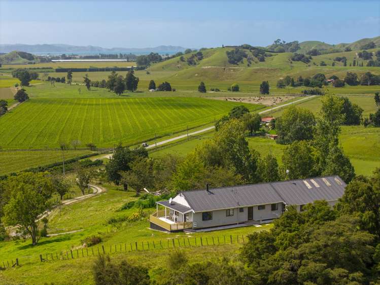 55 Harrington Road Muriwai_0