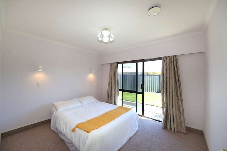 1 Cadogan Lane Taradale_10