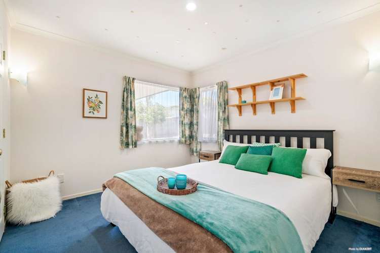 224 Te Atatu Road Te Atatu South_8