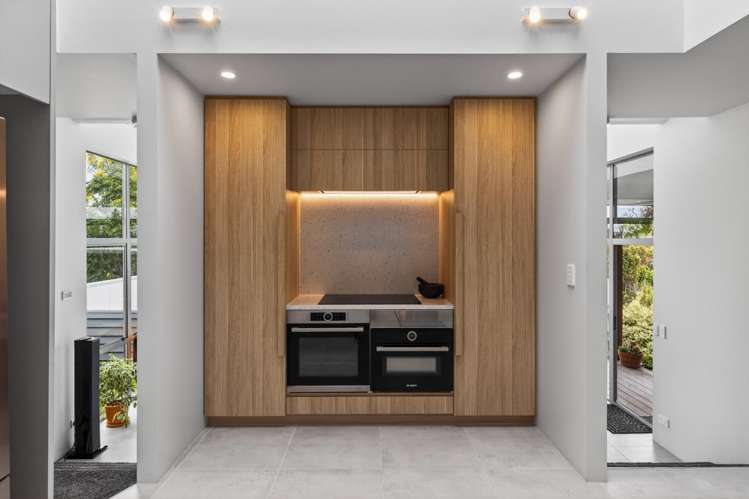 56 Little John Drive Bellevue_8