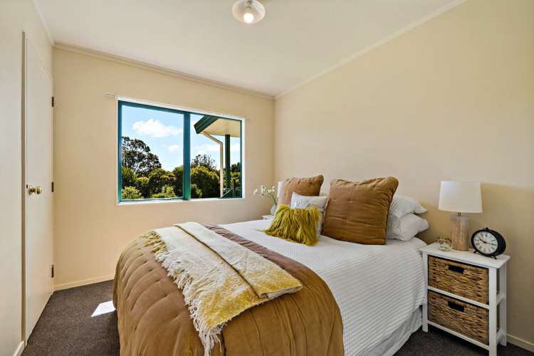 8a Locke Avenue Mount Roskill_13