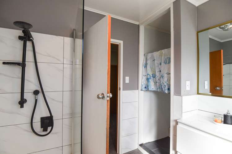 57a Wylie Street Glenholme_5