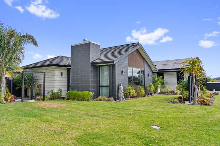 71 Stace Hopper Drive One Tree Point_38