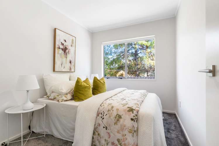 2/9 Mira Place Windsor Park_5