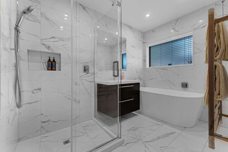 15b Steeple Rise Pakuranga_11