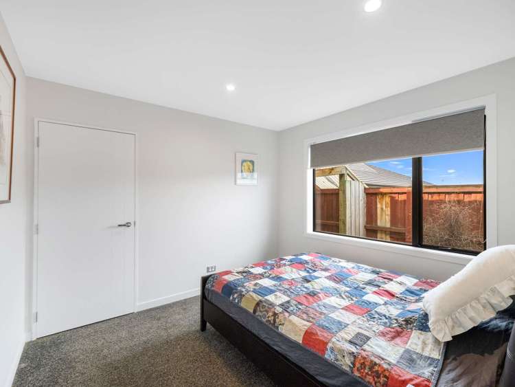 2/38 Courage Road Amberley_31