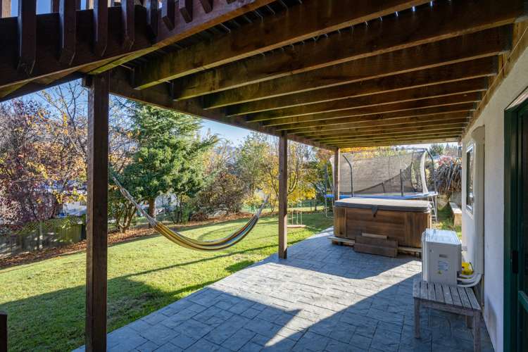 9 Mount Iron Drive Wanaka_6